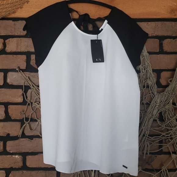 Georgio ARMANI EXCHANGE top. NWT - Picture 1 of 10